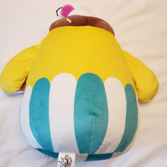 12" PomPom Purin Sanrio Squishmallow - Picture 2 of 2